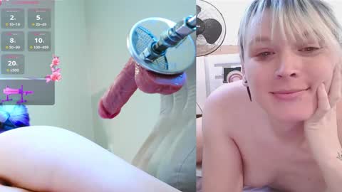 Gwyndoline Moon online show from December 30, 10:01 pm