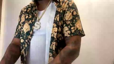 UncutSpaniishpapii online show from September 11, 9:32 am