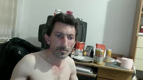 Mariusz online show from December 20, 9:55 pm