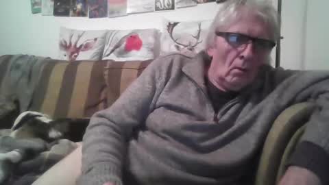 proudwelshman online show from January 3, 1:48 am