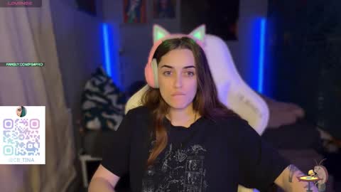 Queen of Pain online show from February 14, 3:04 pm