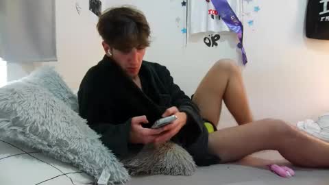 pttvnvkk online show from February 24, 11:32 am