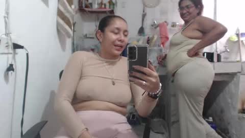 pummpummm online show from November 19, 7:34 pm