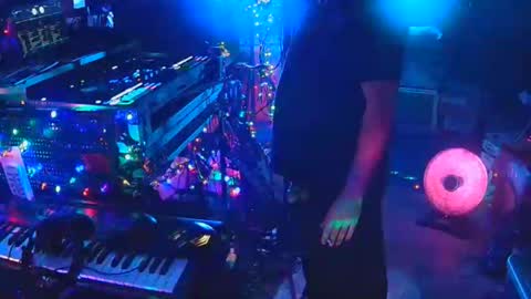 punkrunr083 online show from April 25, 10:06 am