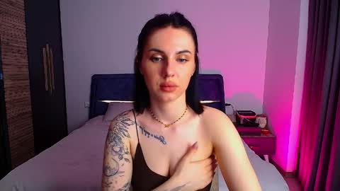 Julia online show from April 4, 4:47 pm