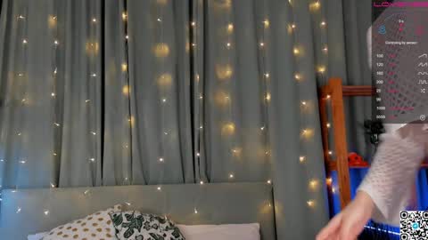 Sophie online show from December 17, 11:17 am