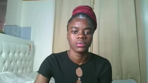 purple_honey1 online show from April 2, 3:19 pm