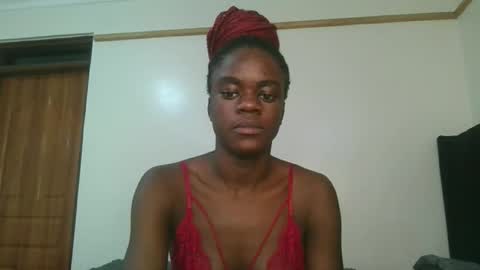 purple_honey1 online show from April 16, 9:39 pm