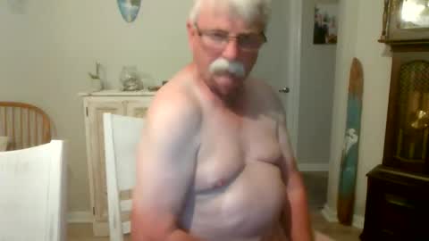 purpleshroom online show from April 18, 4:14 am