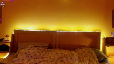 Purpura online show from October 9, 9:31 pm