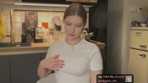 Aileen online show from November 22, 7:34 pm