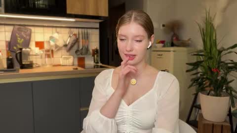 Aileen online show from September 27, 8:06 pm