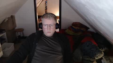 pussylovercb online show from April 14, 9:23 am