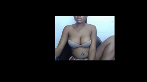 pussyxwetx online show from January 18, 1:47 am