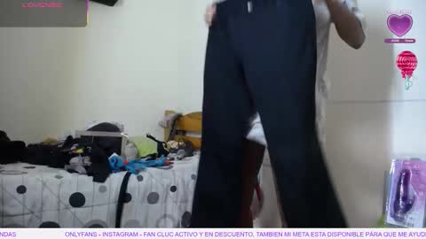 putinaicolls online show from November 17, 6:32 pm