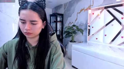 Qetsyah online show from February 21, 1:36 pm