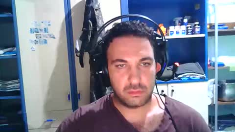 Snapshot of qsatan_6969 chatting on October 23, 1:23 pm qsatan_6969 online show from October 23, 1:23 pm