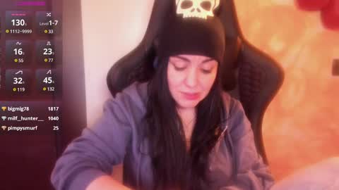 L online show from January 13, 4:18 am