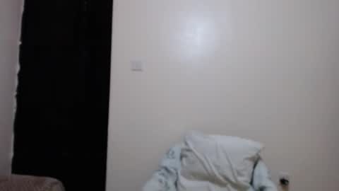 emmie online show from April 15, 9:15 pm