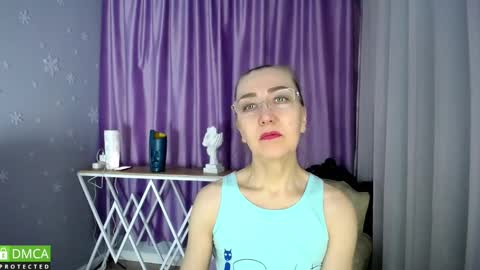 Snapshot of queen_a_n_i chatting on February 2, 1:19 pm A N I Ill be here on December 1st online show from February 2, 1:19 pm