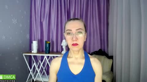 Snapshot of queen_a_n_i chatting on February 11, 10:58 am A N I Ill be here on December 1st online show from February 11, 10:58 am