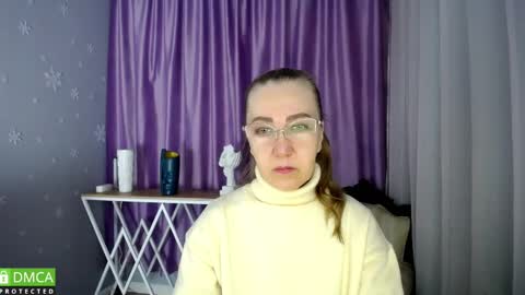 Snapshot of queen_a_n_i chatting on March 9, 8:18 am A N I Ill be here on December 1st online show from March 9, 8:18 am