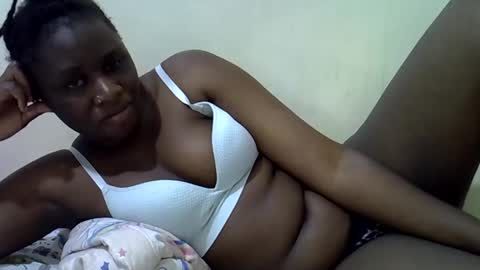 queen_leilla online show from April 18, 7:07 pm