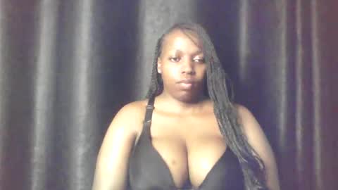 QUEEN online show from May 13, 5:06 am