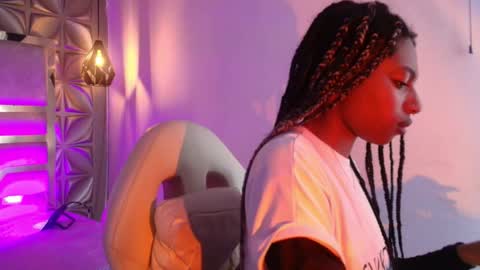   online show from February 4, 6:56 pm