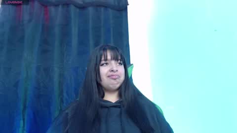 queen_salomme online show from October 9, 11:59 am