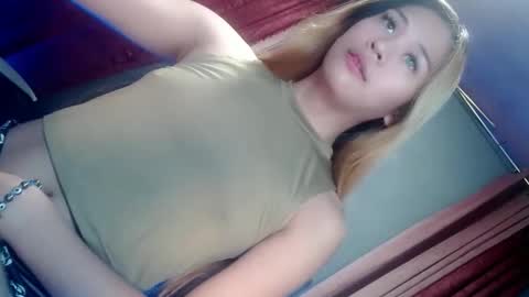 CALL ME YOUR QUEEN AIVY1 online show from September 11, 10:33 pm