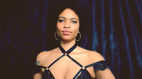 Sweet Goddess online show from November 15, 8:16 am