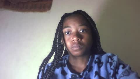 queennaya online show from August 2, 11:28 pm