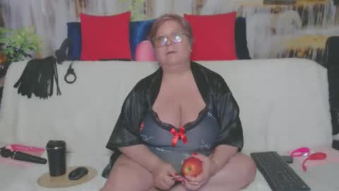 QueenPammy online show from November 27, 12:57 pm