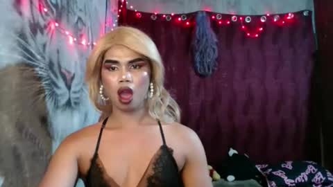 queenpinayebony_xx online show from April 20, 2:20 pm