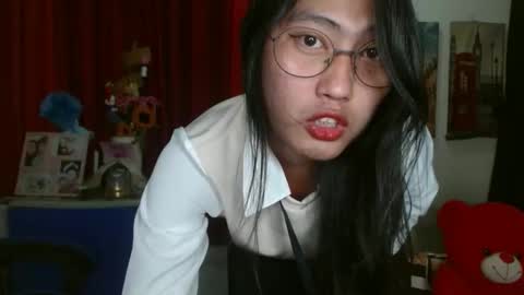 queensteffi online show from March 1, 12:04 am