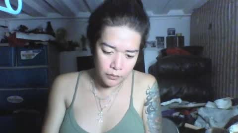 stephanie online show from April 24, 10:28 am