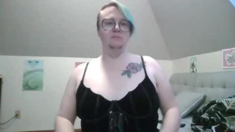 queerlyjaz online show from November 11, 3:14 pm