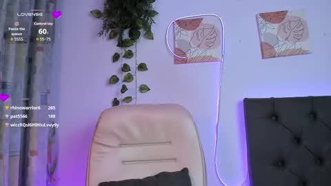    online show from January 9, 9:09 pm