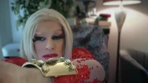 ViVaLuvLicious online show from November 27, 7:32 pm