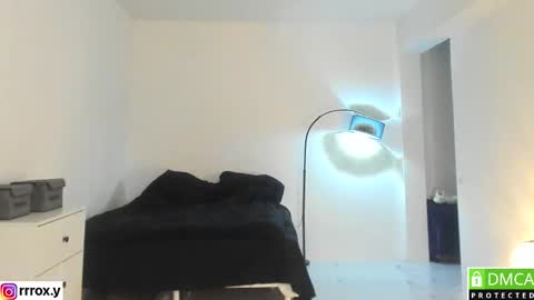 r00xvel online show from December 22, 12:01 pm