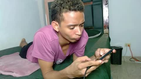 raamking5 online show from April 19, 9:21 am