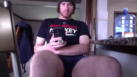 rabbi_poolnoodle online show from April 5, 8:28 pm