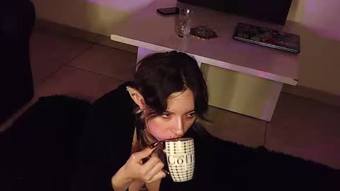 Rabbit Snake online show from November 19, 3:06 am