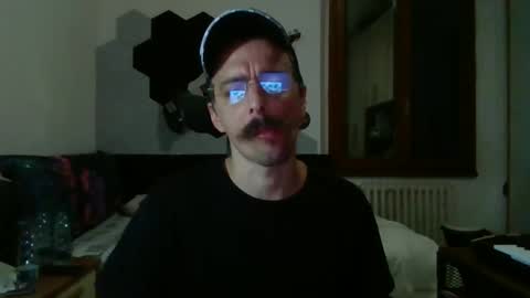 Snapshot of raccon68 chatting on September 10, 8:26 am Raccoon68 online show from September 10, 8:26 am