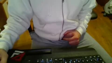 Snapshot of raccon68 chatting on October 30, 9:10 am Raccoon68 online show from October 30, 9:10 am