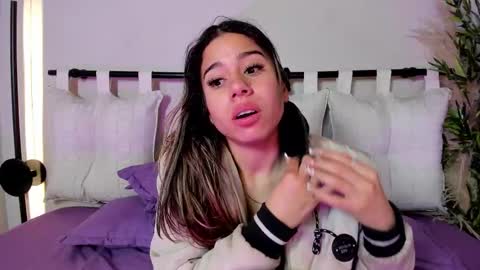 Rachell online show from March 22, 8:40 am