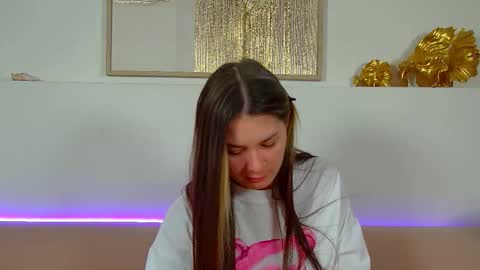 RachellSimpson online show from March 15, 7:28 pm