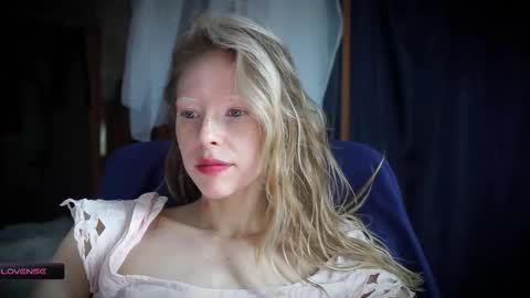 Snapshot of radiant_ada chatting on September 16, 9:23 am ada online show from September 16, 9:23 am