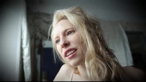 Snapshot of radiant_ada chatting on February 25, 8:58 am ada online show from February 25, 8:58 am